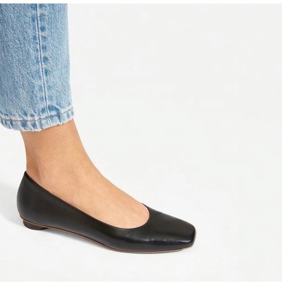 EVERLANE | THE 90s ITALIAN LEATHER SQUARE TOE FLATS LOAFERS SIZE 8.5 - Picture 1 of 10